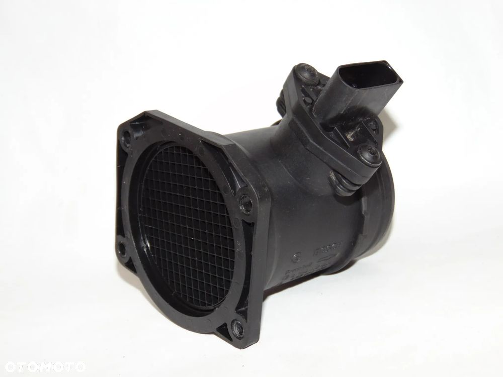 Przepływomierz Audi A4 B5 A6 C5 VW Passat 1.8 - 5