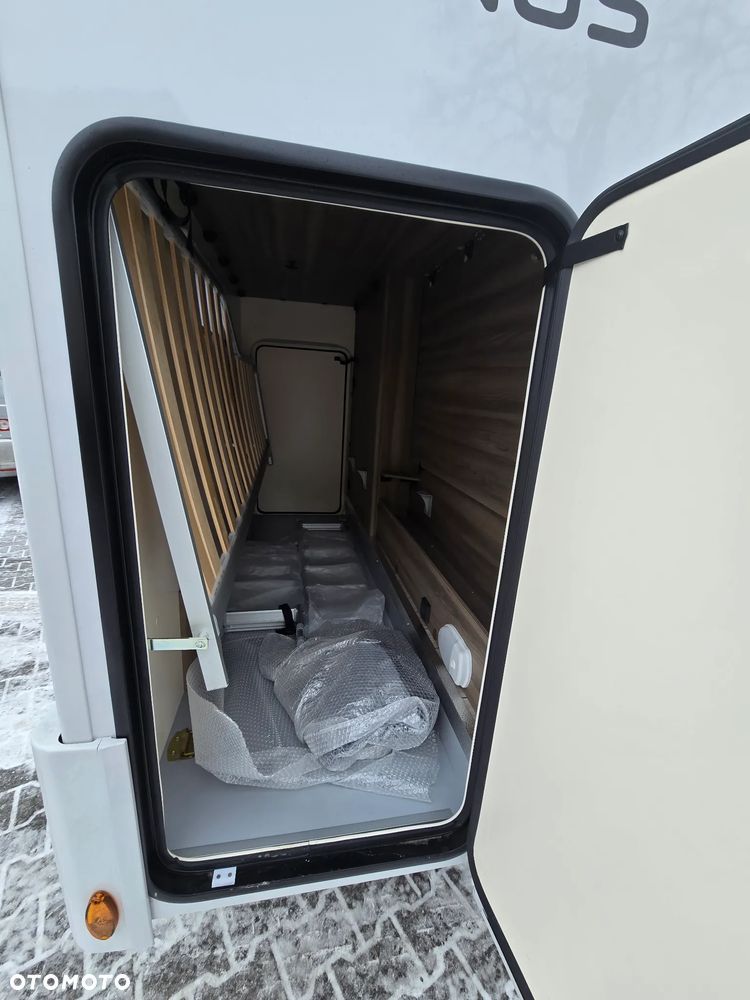 Ford Kronos 274TL - 6