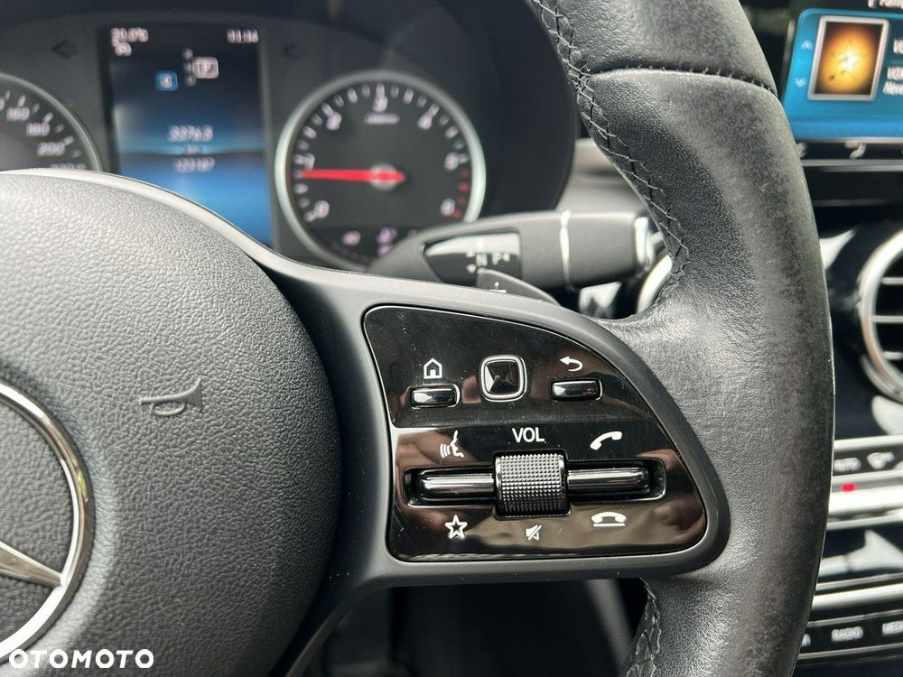 Mercedes-Benz Klasa C 220 d 9G-TRONIC - 27