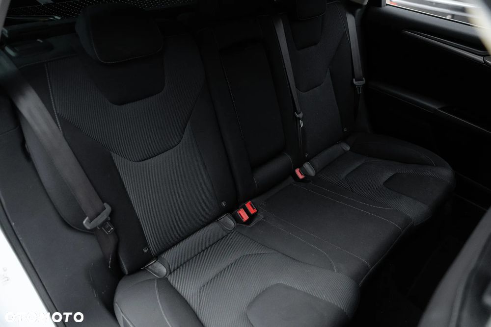 Ford Mondeo 2.0 TDCi ST-Line - 31