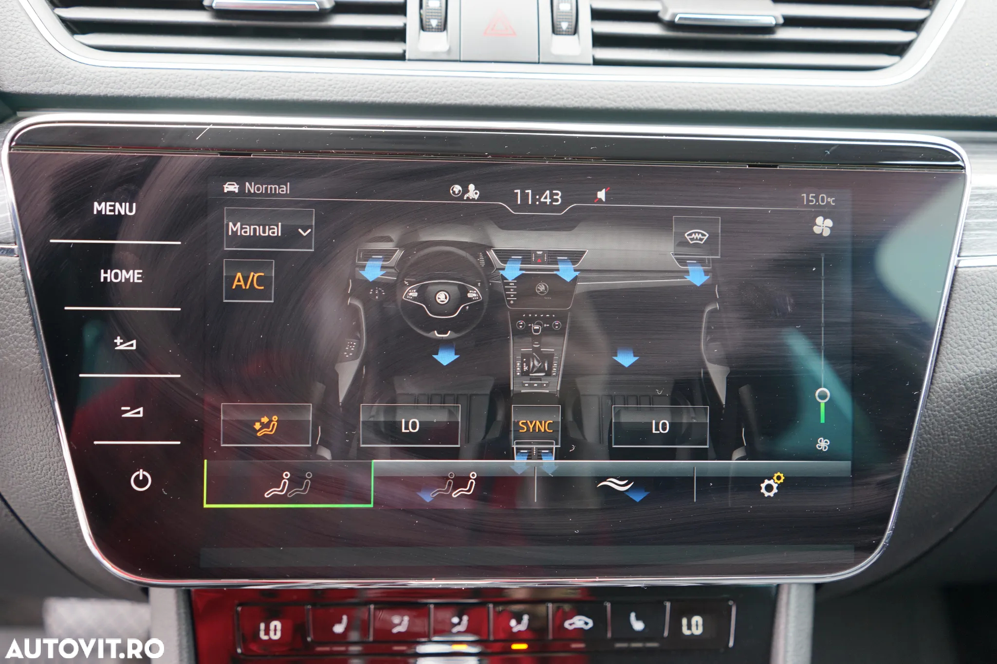 Skoda Superb Combi 2.0 TDI 4X4 DSG Style - 22