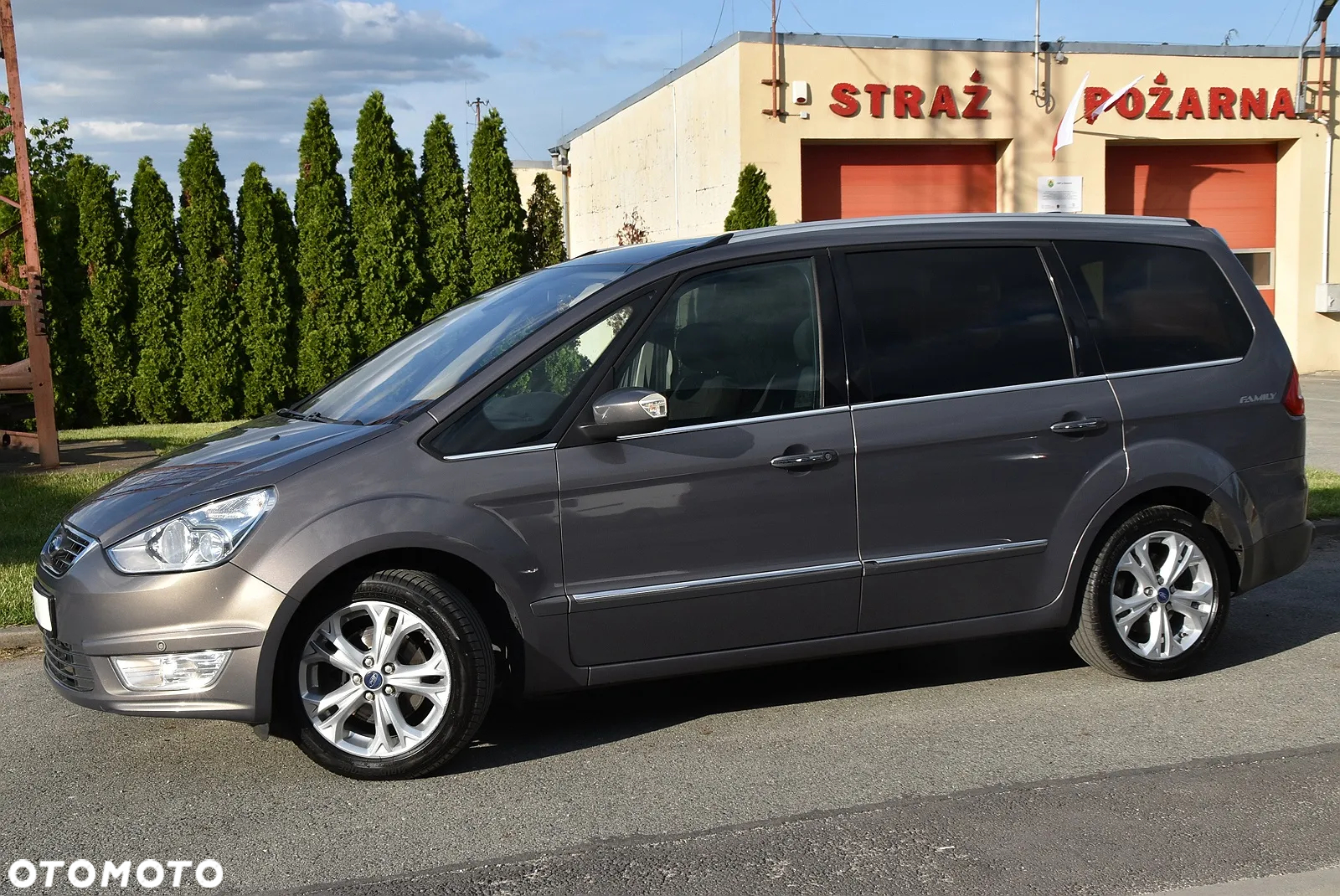 Ford Galaxy - 3