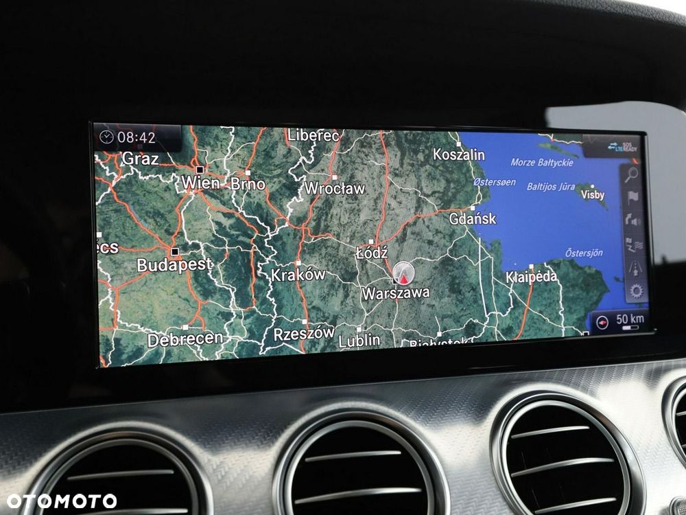 Mercedes-Benz Klasa E 220 d 4-Matic All-Terrain Avantgarde - 25