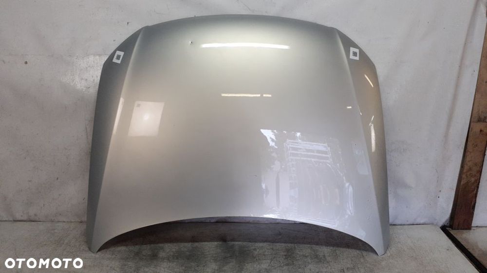 # MASKA POKRYWA SILNIKA DO VOLKSWAGEN VW PASSAT B6 LA7W SREBRNY
