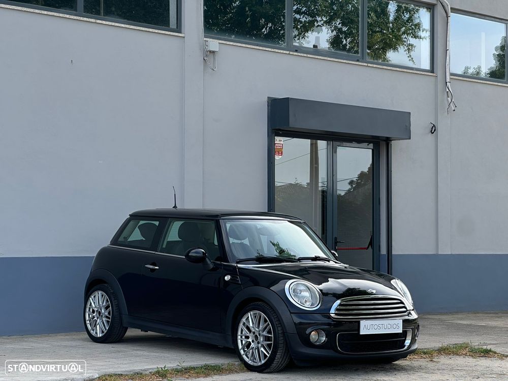 MINI 3 Portas One D - 3