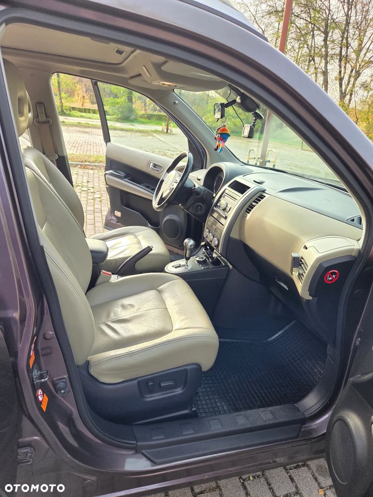 Nissan X-Trail 2.0 dCi SE - 12