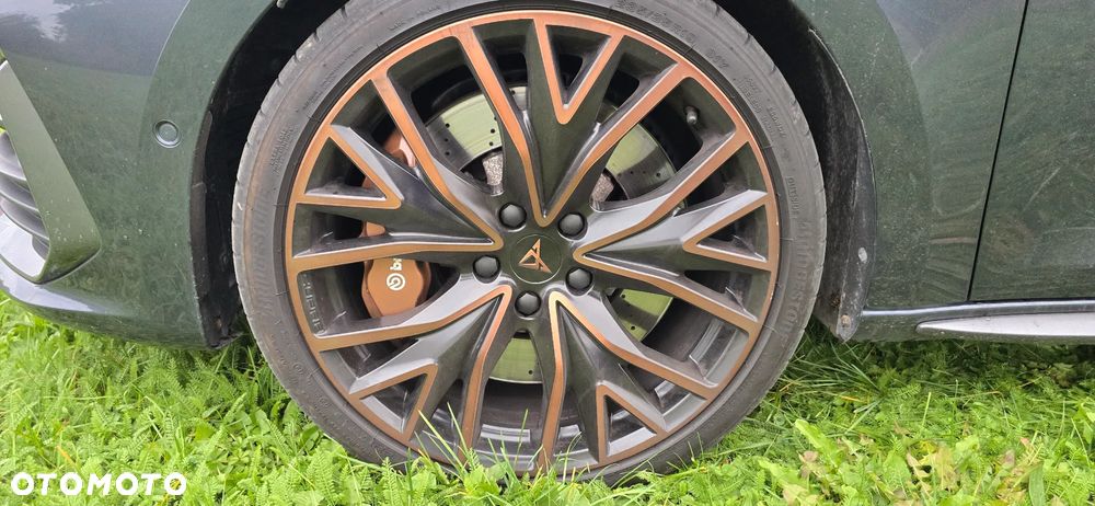 Cupra Leon 2.0 TSI 4Drive VZ Cup DSG - 23