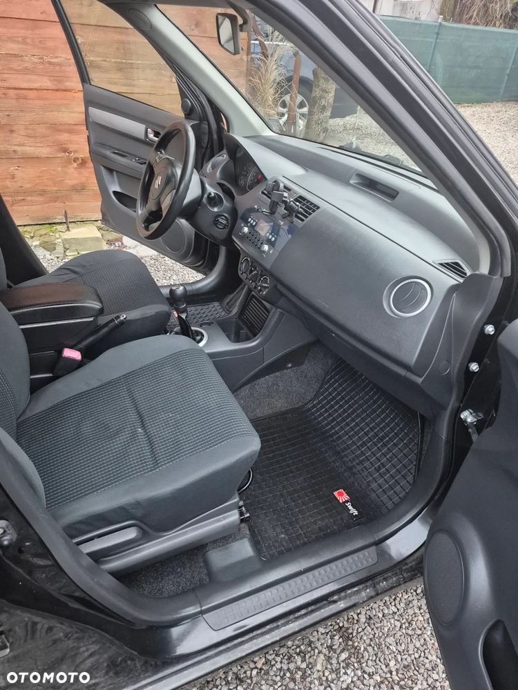 Suzuki Swift 1.5 Comfort+ - 13