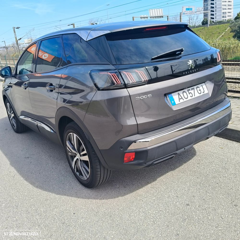 Peugeot 3008 1.5 BlueHDi Allure - 4