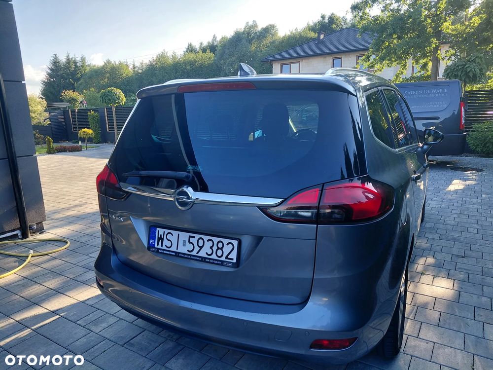 Opel Zafira 1.4 T Cosmo EcoFLEX S&S EU6 - 7