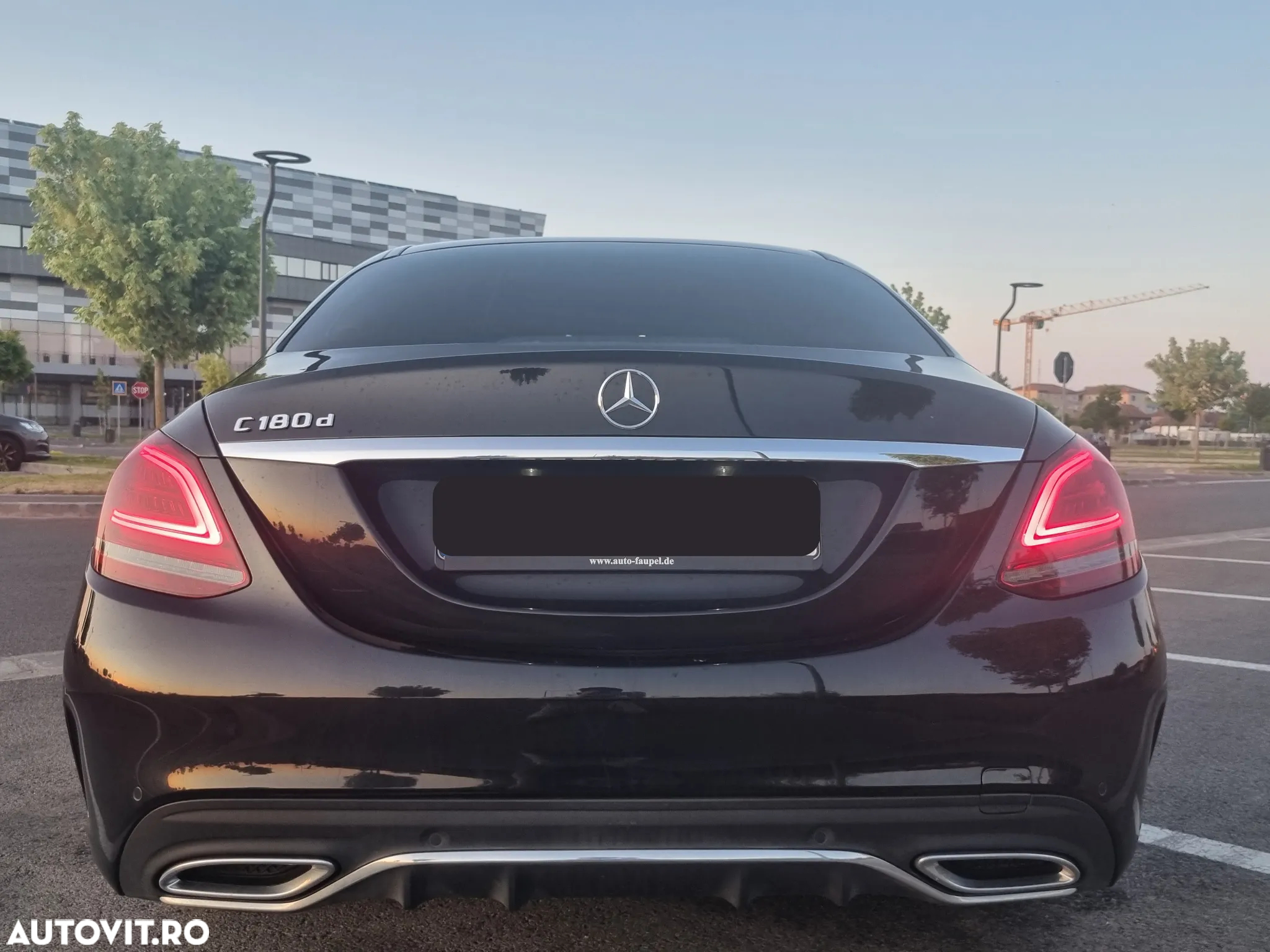 Mercedes-Benz C 180 d 9G-TRONIC AMG Line - 3