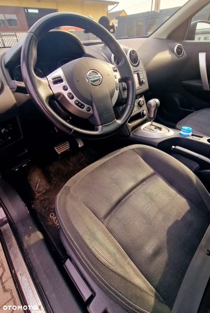 Nissan Qashqai - 7