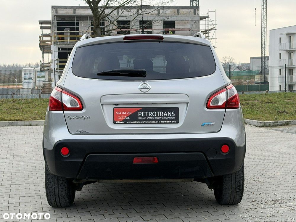 Nissan Qashqai - 10