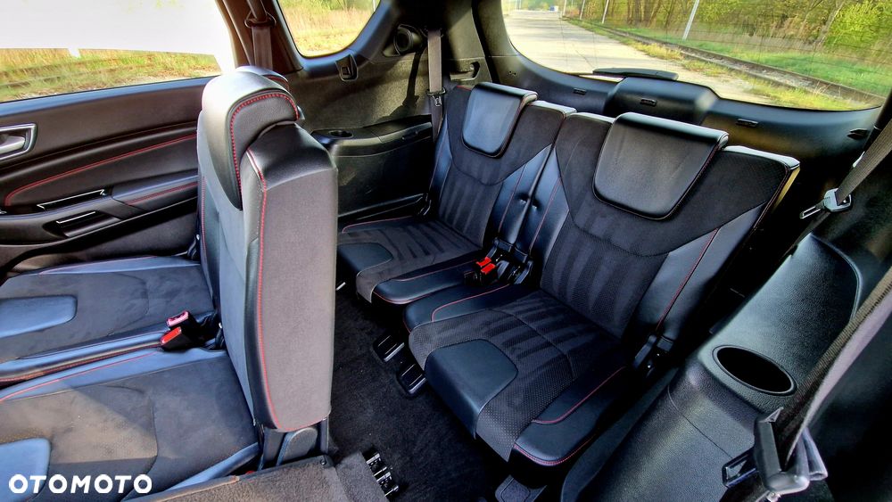 Ford S-Max 2.0 EcoBlue ST-Line - 38