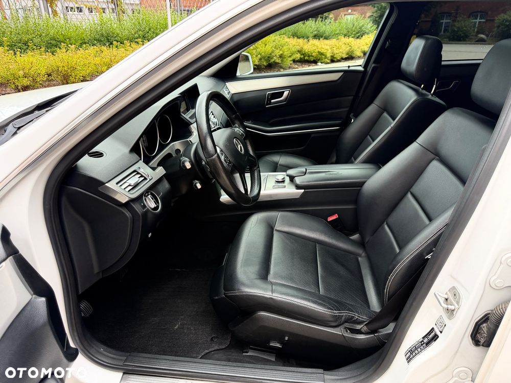 Mercedes-Benz Klasa E 220 BlueTEC 9G-TRONIC Avantgarde - 23