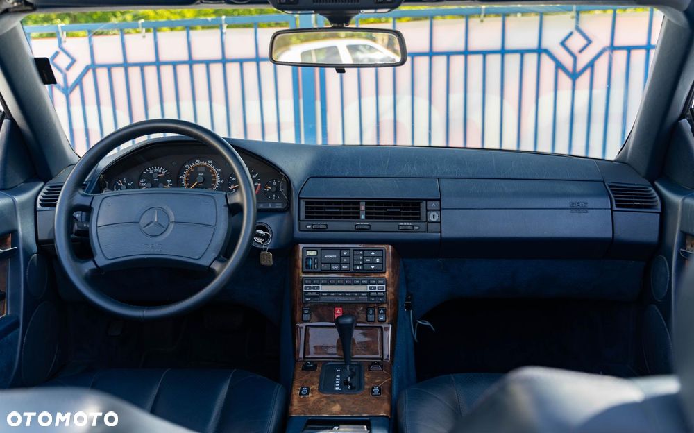 Mercedes-Benz SL - 16