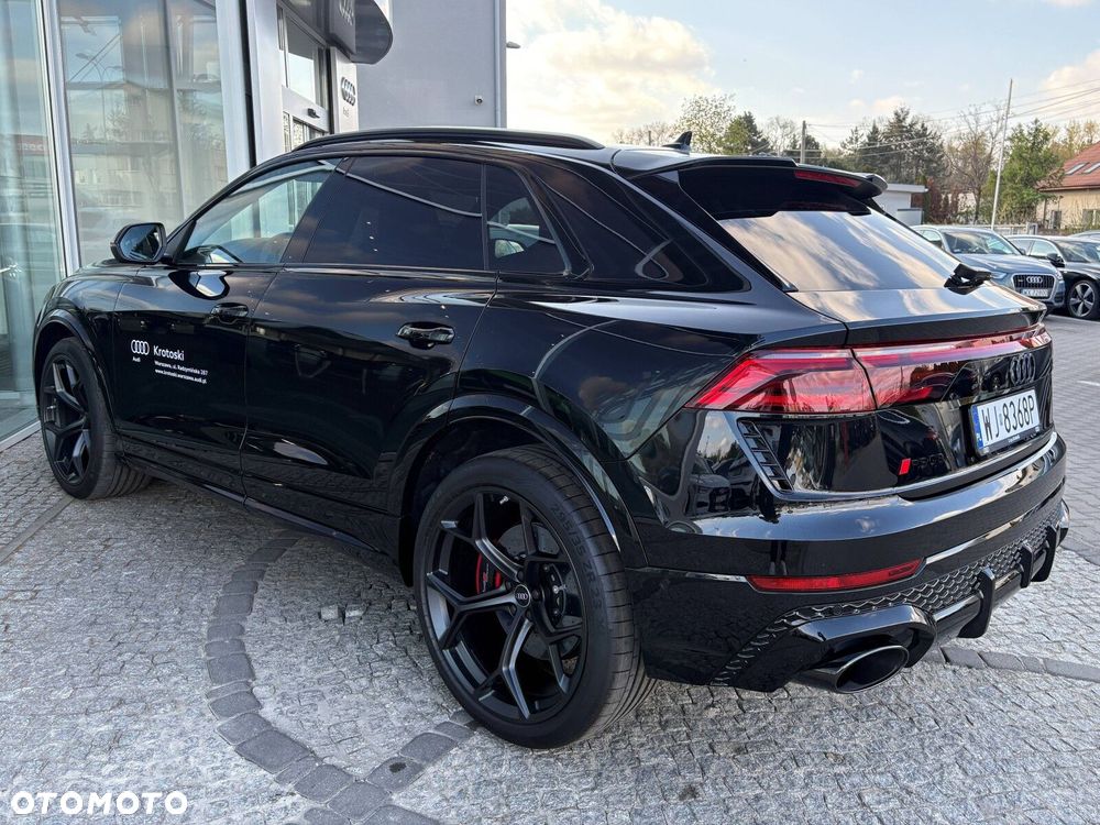 Audi RS Q8 - 5