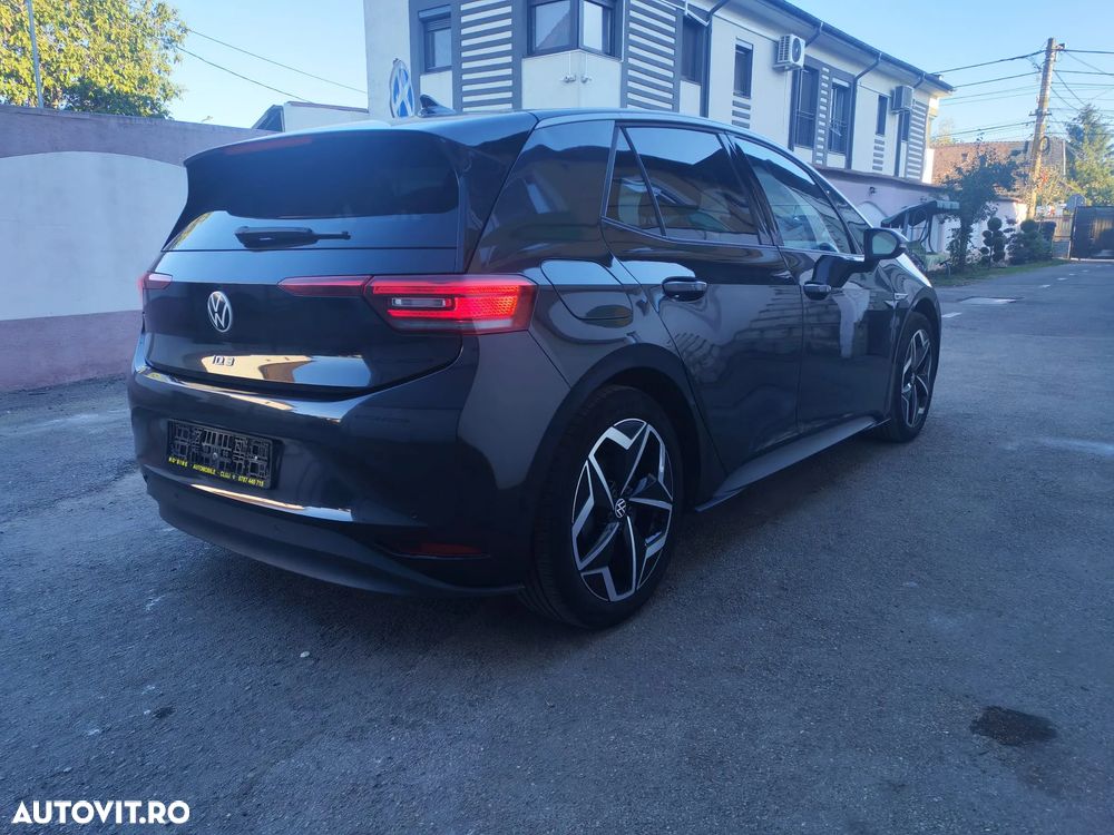 Volkswagen ID.3 Performance Upgrade Pro 1st - 11