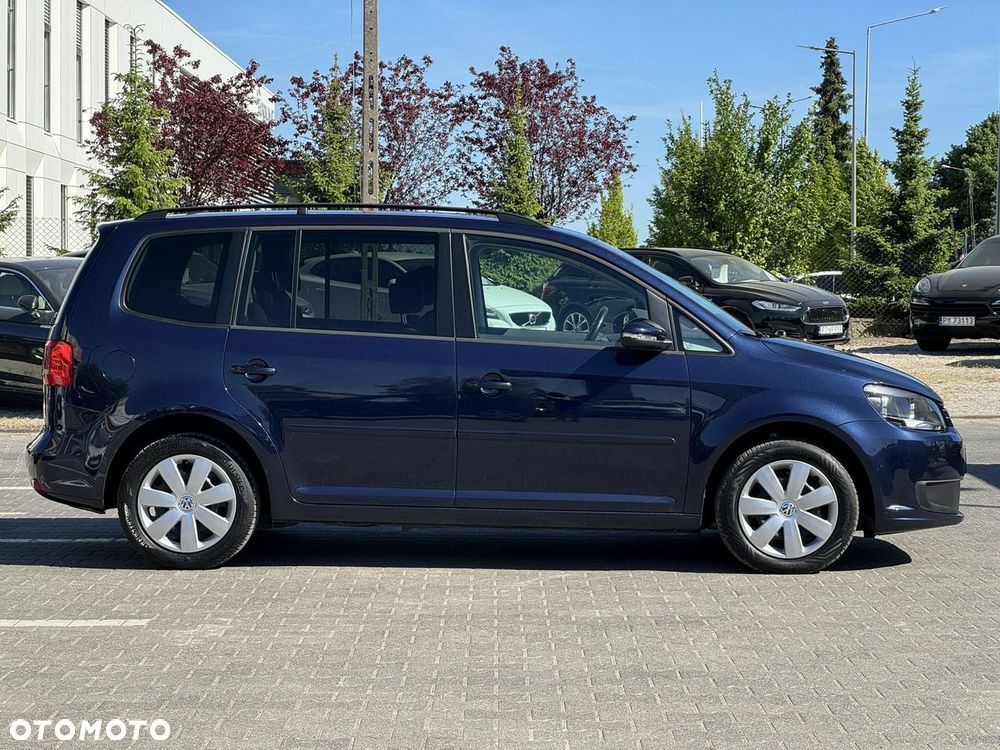 Volkswagen Touran 1.6 TDI DPF BlueMotion Technology DSG Comfortline - 11