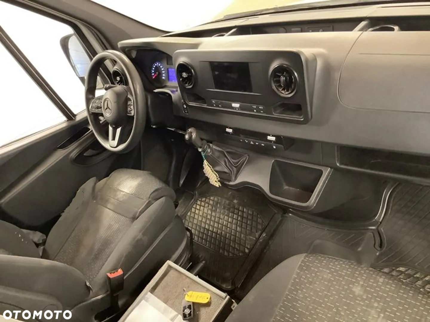 Mercedes-Benz SPRINTER - 9