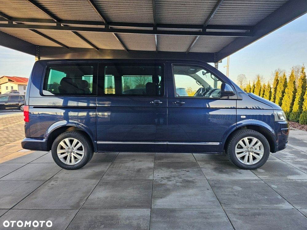 Volkswagen Multivan - 10