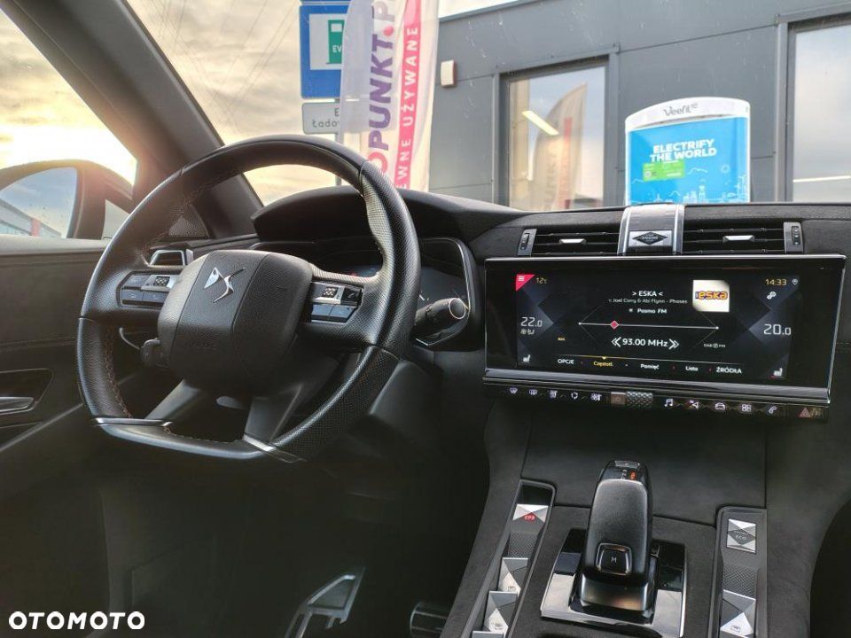 DS Automobiles DS 7 Crossback - 24