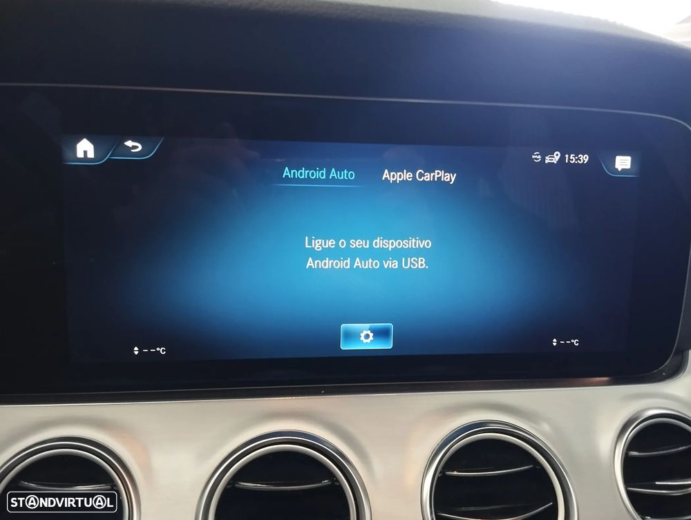 Mercedes-Benz E 300 de AMG Line - 33