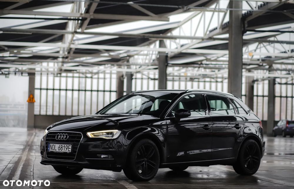 Audi A3 Sportback 1.6 TDI Ambiente - 1