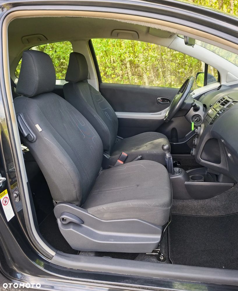 Toyota Yaris 1.0 VVT-i Cool - 10