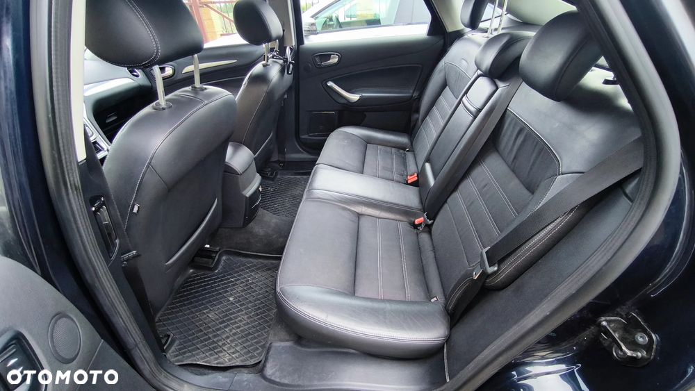 Ford Mondeo 1.8 TDCi Titanium - 17