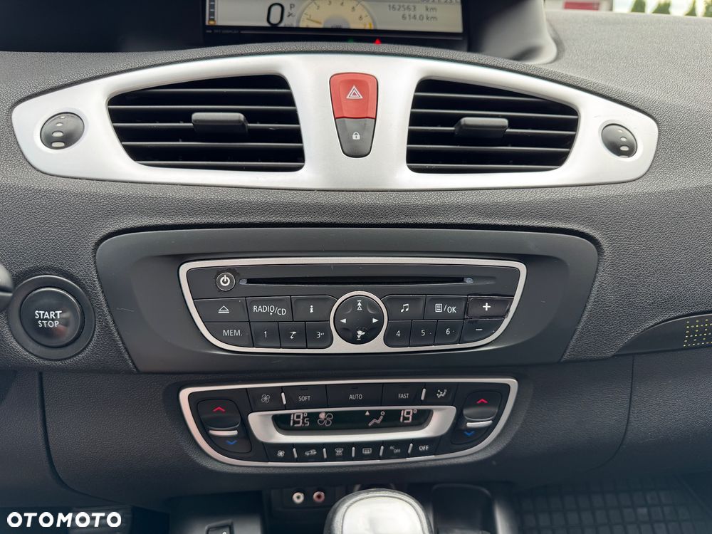 Renault Scenic 2.0 16V Tech Run - 33