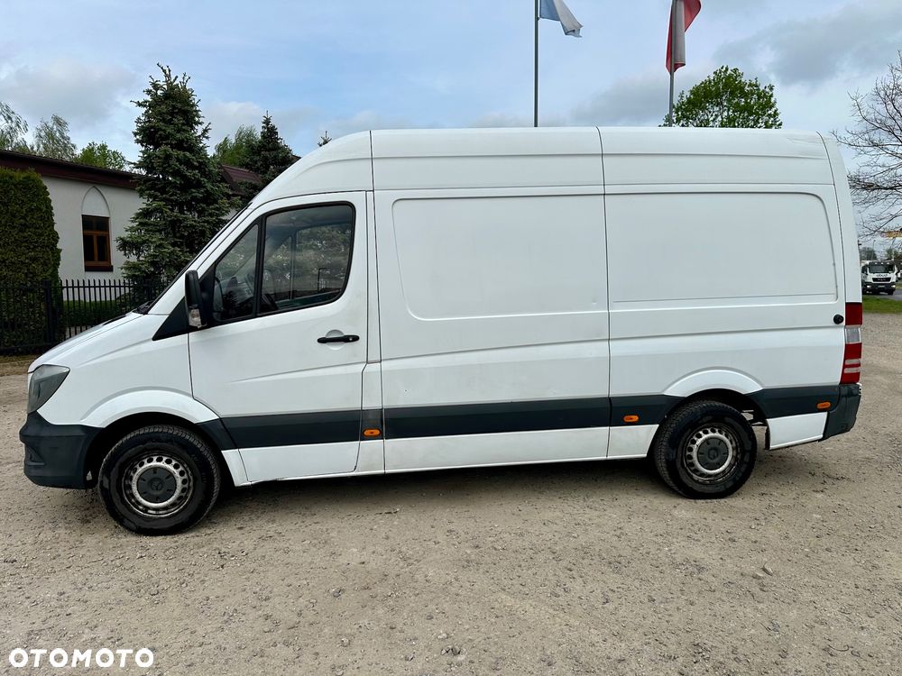 Mercedes-Benz Sprinter - 10