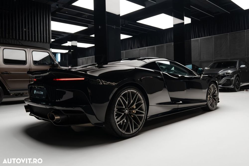 McLaren GT - 26