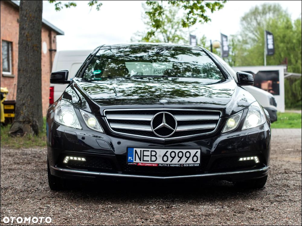 Mercedes-Benz Klasa E 250 BlueEFFICIENCY 7G-TRONIC Avantgarde - 3