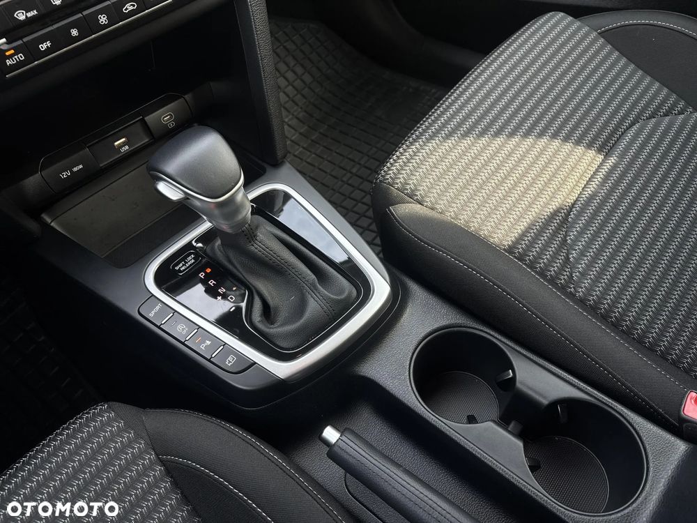 Kia XCeed 1.5 T-GDI M DCT - 15