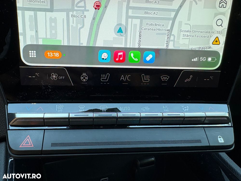 Renault Austral E-Tech 200 HEV Techno - 12