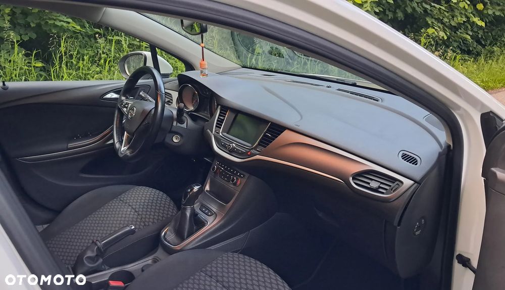 Opel Astra 1.6 D (CDTI) Edition - 9
