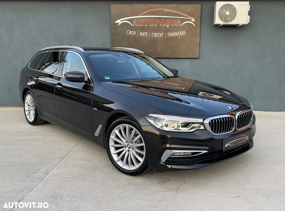 BMW Seria 5 520d Touring Aut. Luxury Line - 1