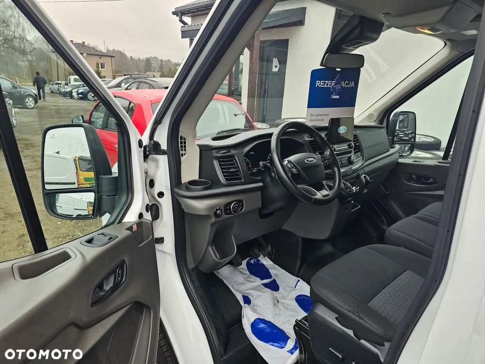 Ford Transit - 15