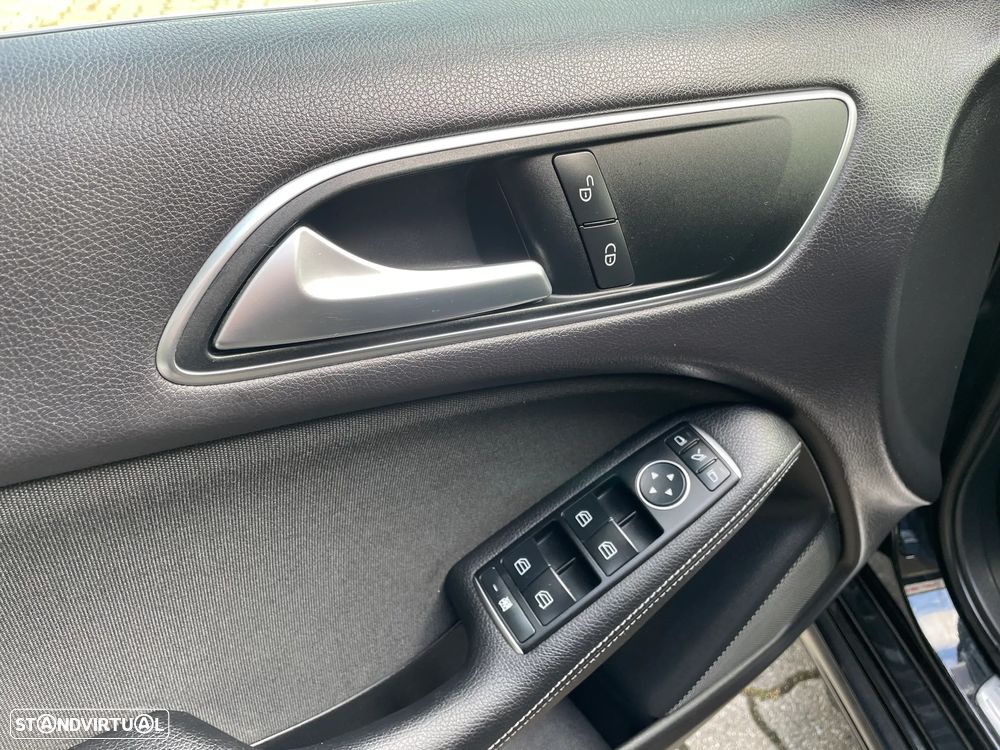 Mercedes-Benz B 180 d Fleet Pack - 24