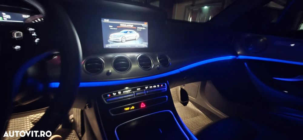 Mercedes-Benz E 220 d 9G-TRONIC AMG Line - 35