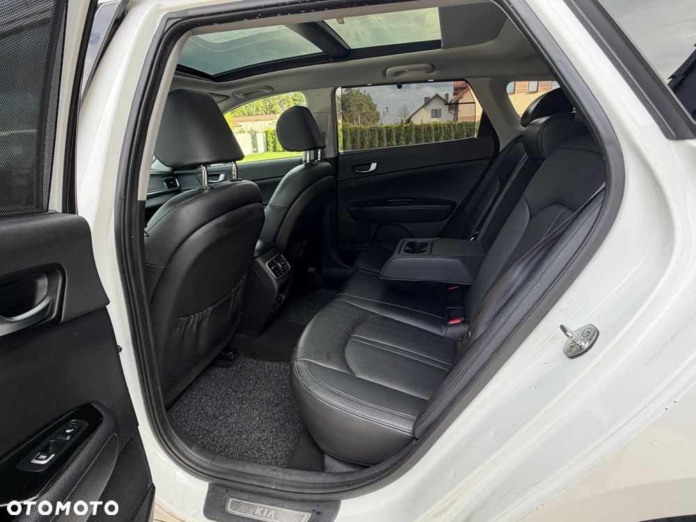 Kia Optima 2.0 GDI Spirit - 17