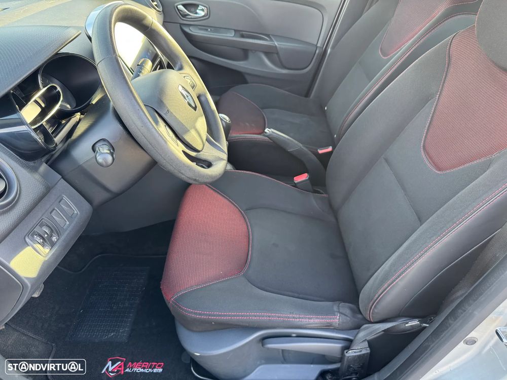 Renault Clio 1.5 dCi 75 Expression - 12