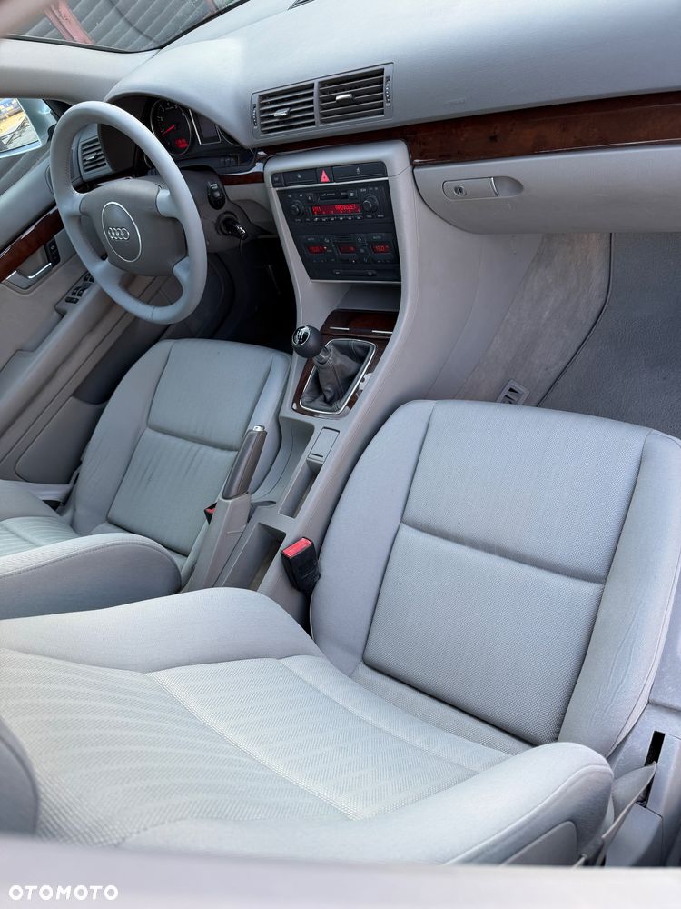 Audi A4 Limousine 1.8 T - 8