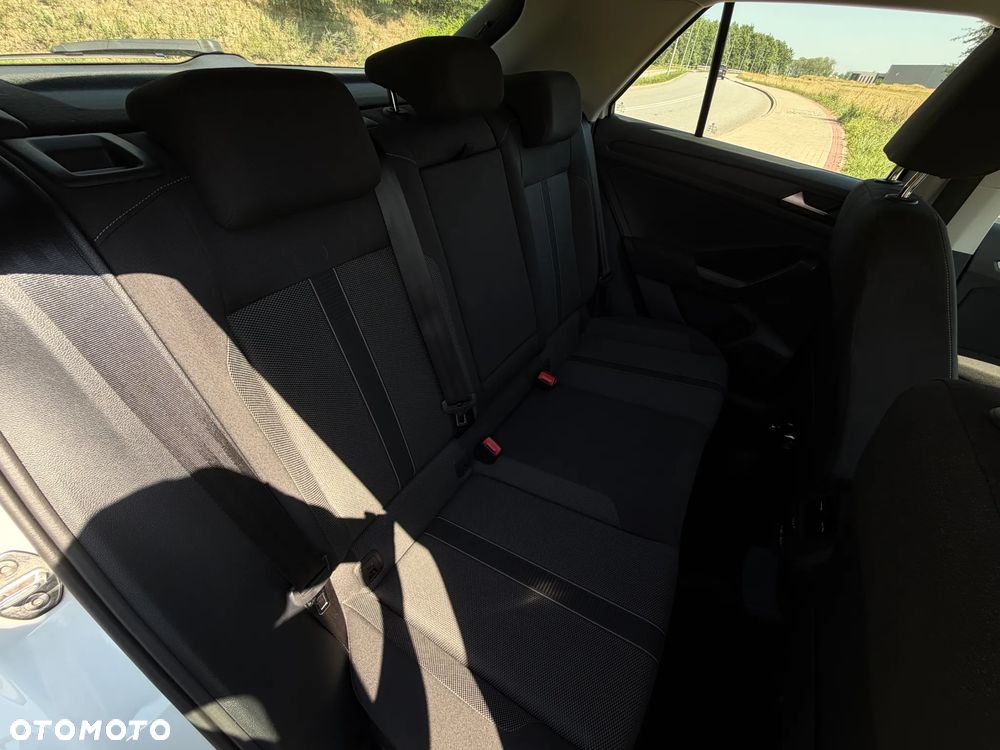 Volkswagen T-Roc 1.5 TSI Style - 19