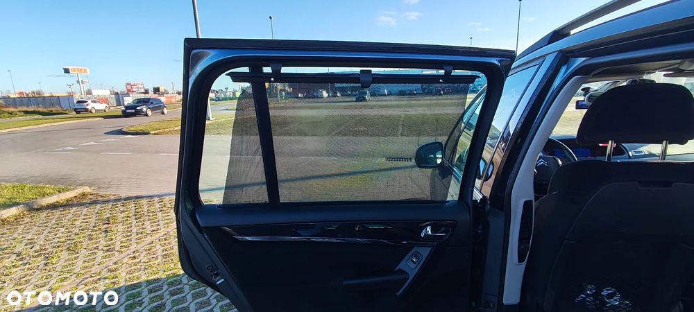 Citroën C4 Grand Picasso - 12