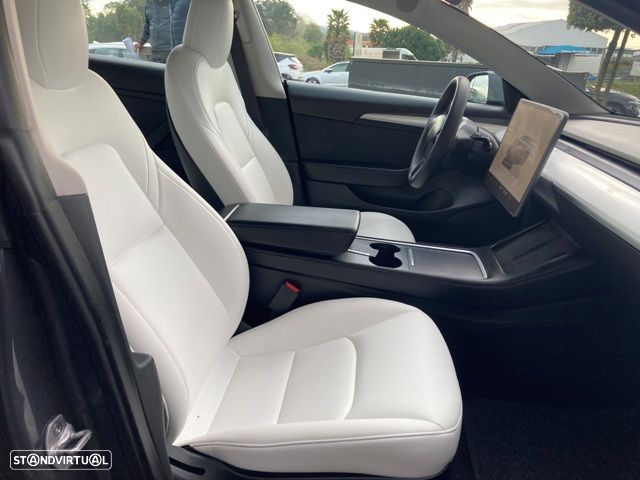 Tesla Model 3 Long Range Tração Integral - 31