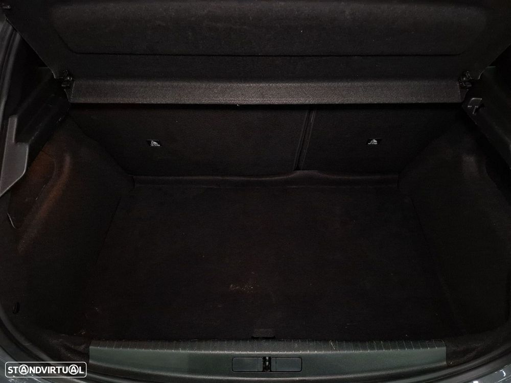 Peugeot 208 1.2 PureTech Active - 23