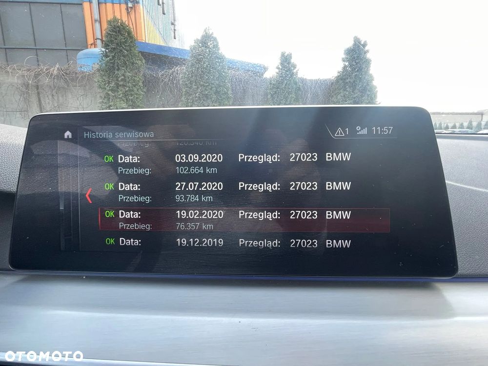 BMW Seria 5 530i xDrive Sport Line sport - 12