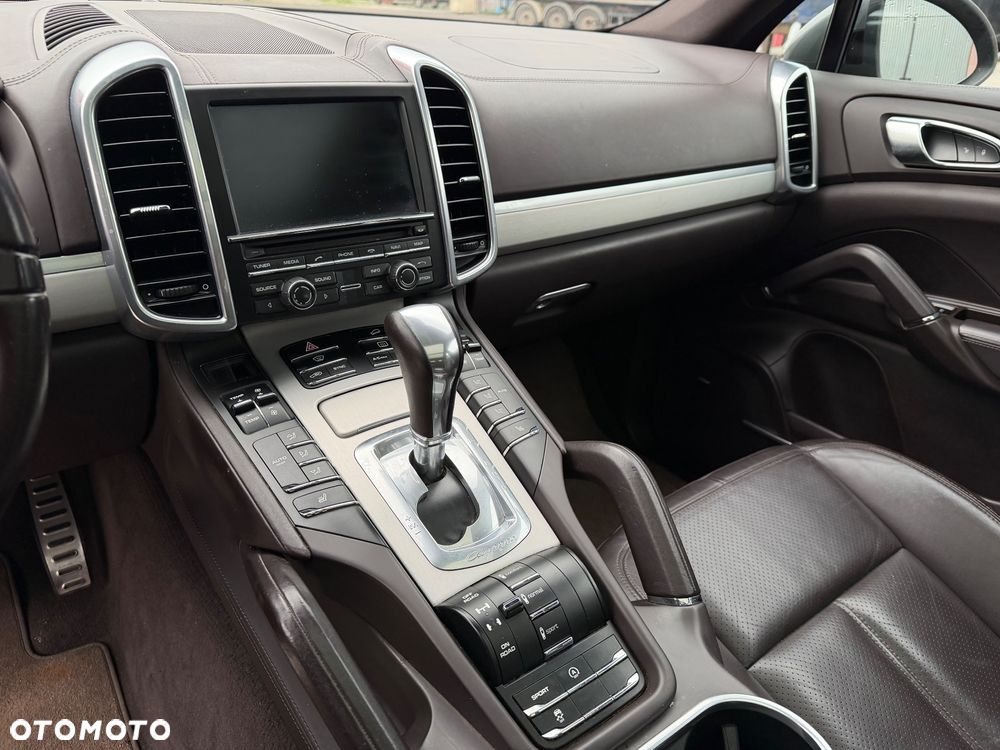Porsche Cayenne S Diesel - 27